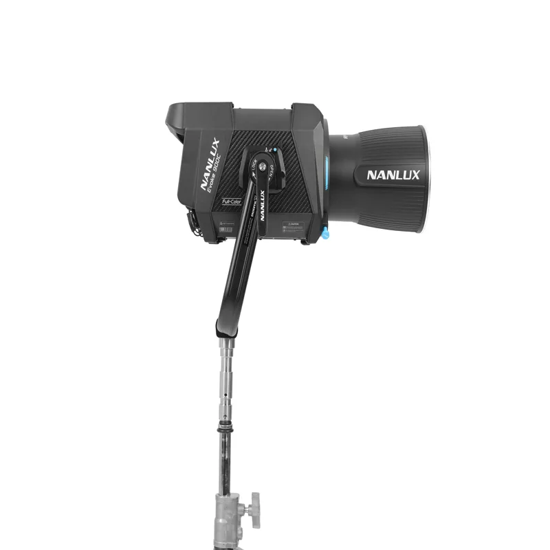 Nanlux Evoke 900C