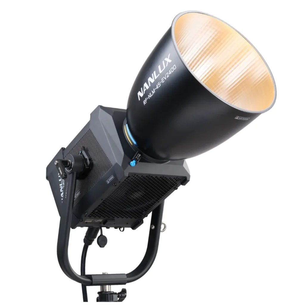 Nanlux Evoke 2400B